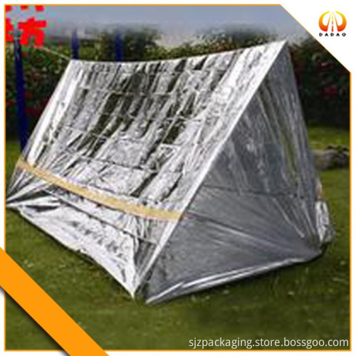 Water proof foil tent in emergency kits